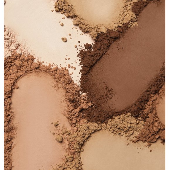 Light Ivory Silky Setting Powder Mary Kay - Picture 6 of 6